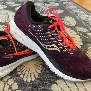 Saucony running shoes